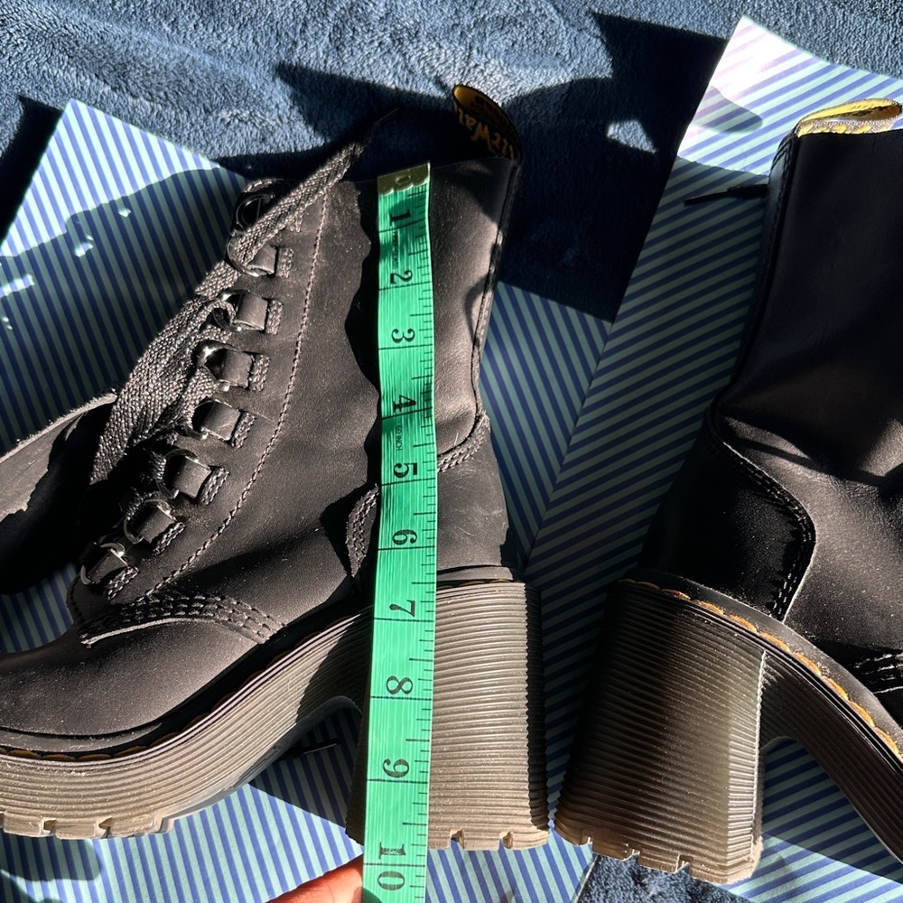 Dr Martens Black Platform Lace-Up Boots 5 preowned - Picture 13 of 13